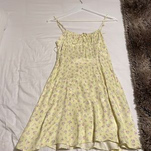 Zara summer yellow dress, size small, never worn